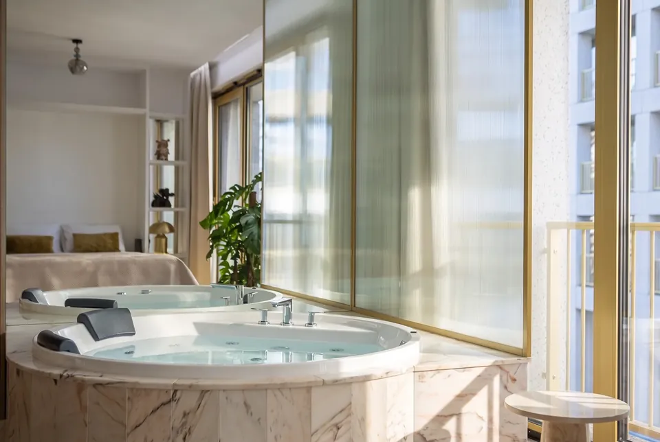 Apartament z Jacuzzi